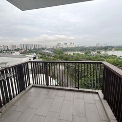 Lakeville (D22), Condominium #576155271